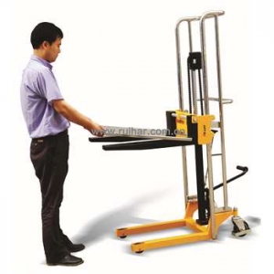 轻型脚踏式堆高车货叉可调型PJ2120A PJ4120A PJ4150A