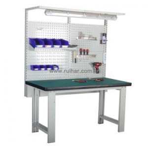 带挂板工作台